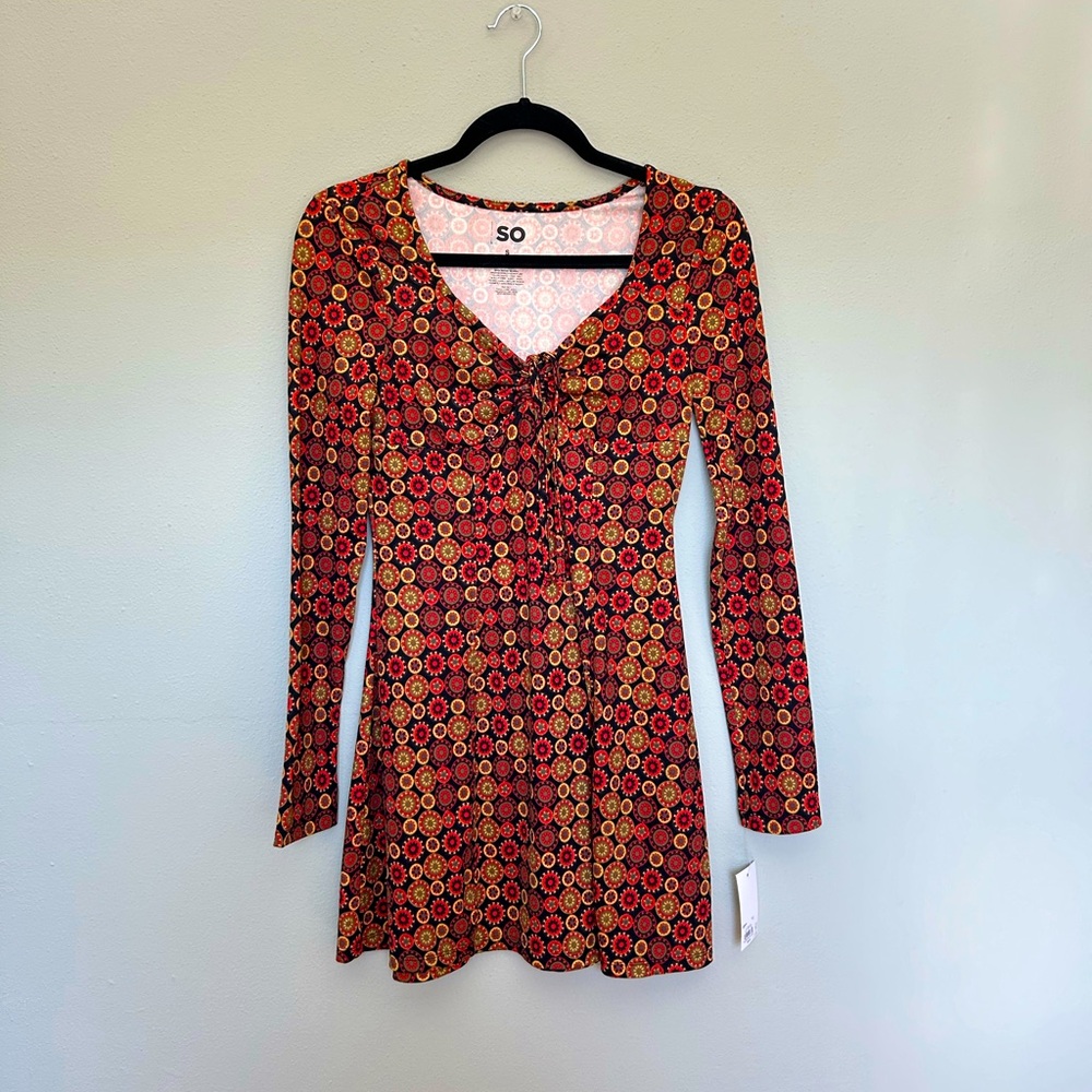 Cute long sleeve Mini Dress.